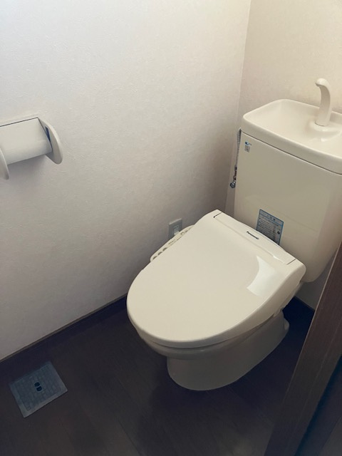 アーバンコートのトイレ|落ち着いたトイレです