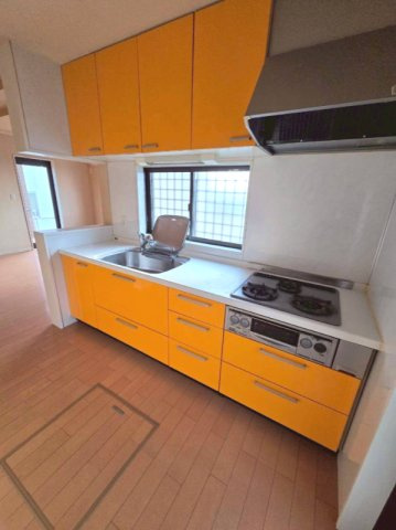 熊谷市石原中古戸建のキッチン