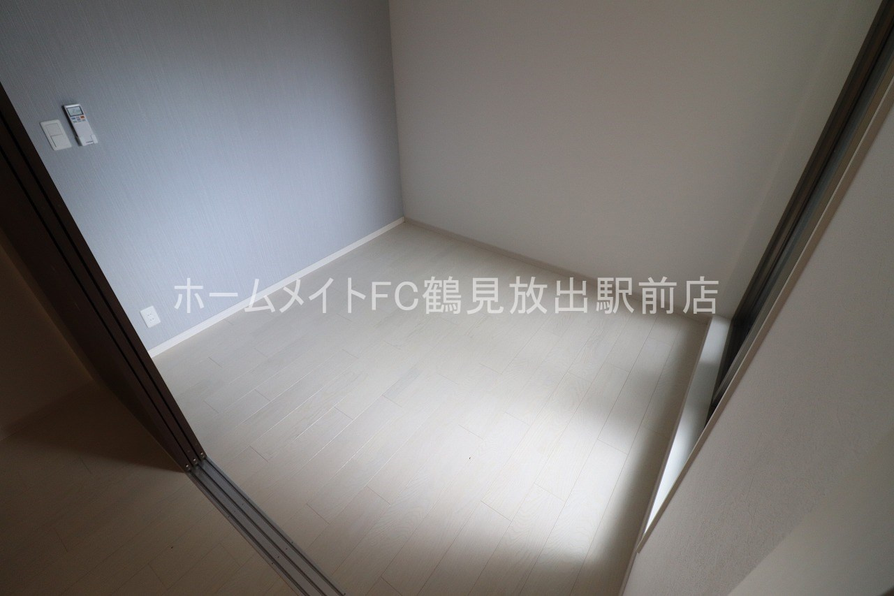 大阪市城東区永田４丁目のアパートの洋室