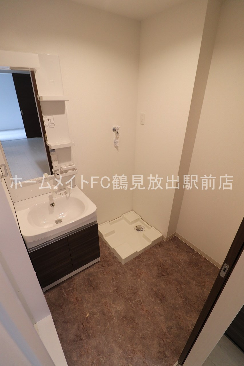 大阪市城東区永田４丁目のアパートの洗面所