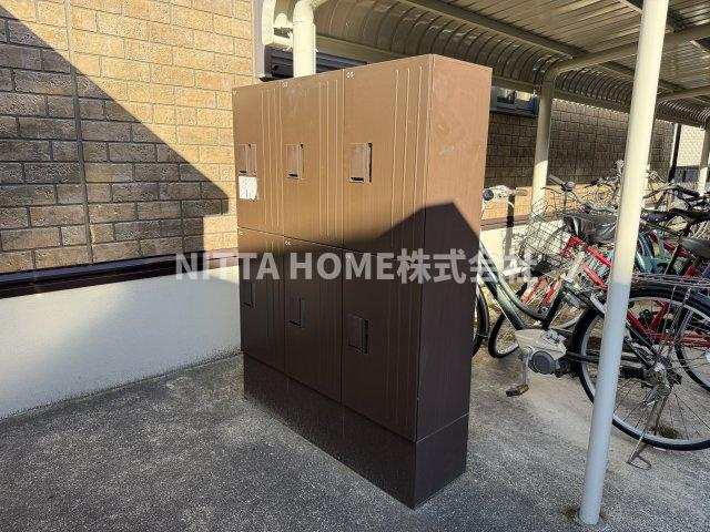 ラ・ピュールメゾン　Ｃ棟のその他共用部分|宅配ボックスも設置済み♪