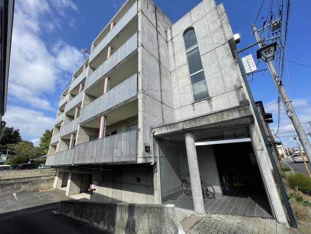 ミースグランゼストの外観