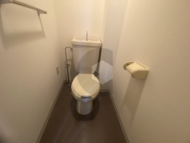 M TAKAIのトイレ