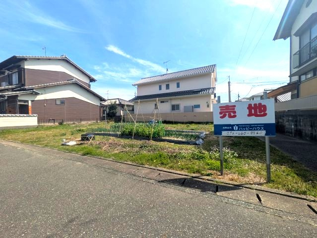 西区泉1丁目土地