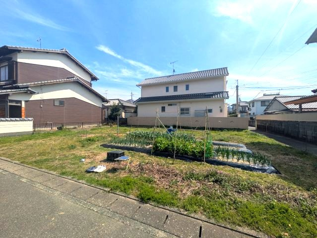 西区泉1丁目土地の外観