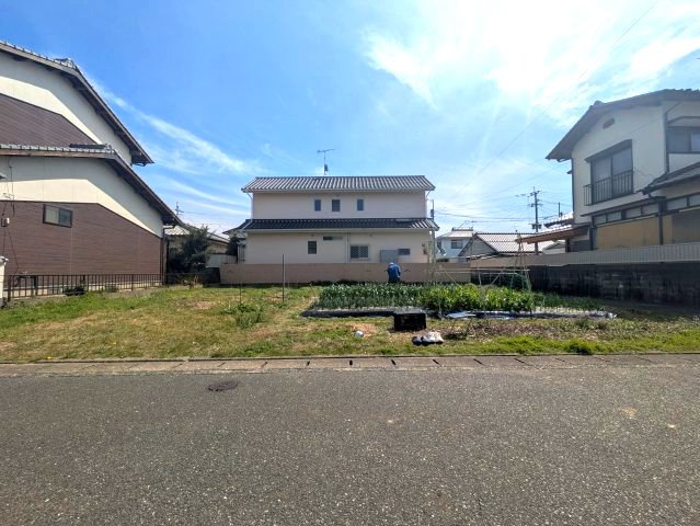 西区泉1丁目土地の外観