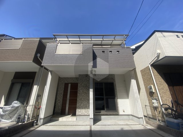 高井田本通戸建の外観