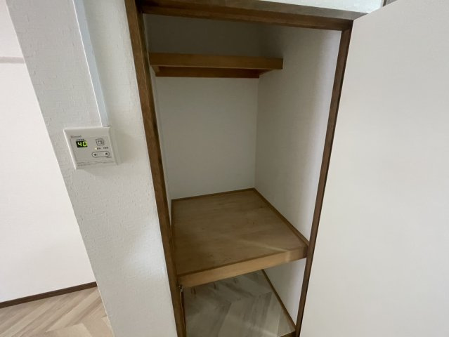 ミースモンペールの収納