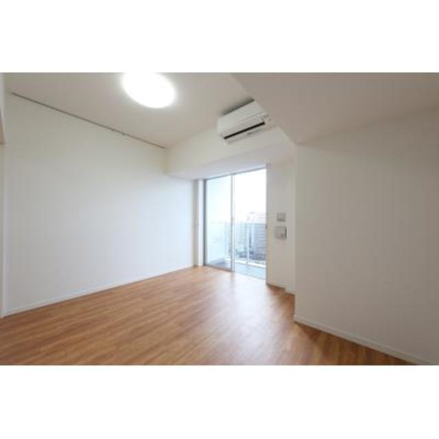 ＣＯＲＮＥＳ　ＨＯＵＳＥ　ＮＡＧＯＹＡの居間・リビング|※写真は同タイプ住戸です。