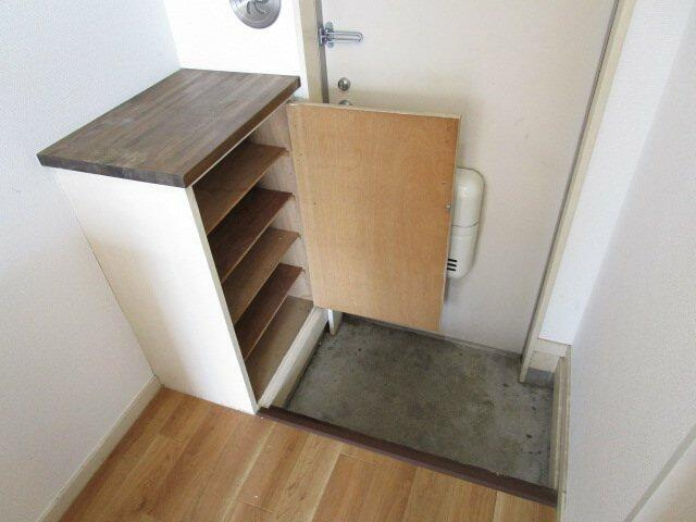 シューズボックス