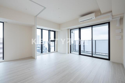 【居間・リビング】 | パークタワー大森 | ※写真は同タイプ住戸です。