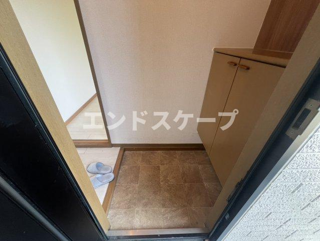 リバージュ　Ａの玄関|高崎、前橋のお部屋探しはエンドスケープまで！お客様の理想お聞かせ下さい♪