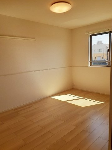 ブリーズ雨池　Ⅰの洋室