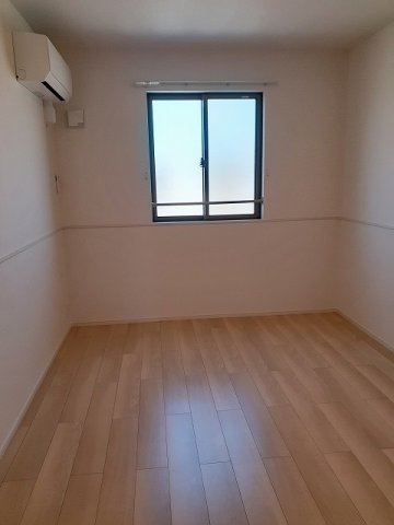 ブリーズ雨池　Ⅰの洋室