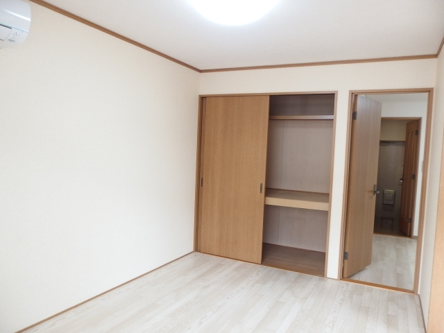 新町ハイツの収納