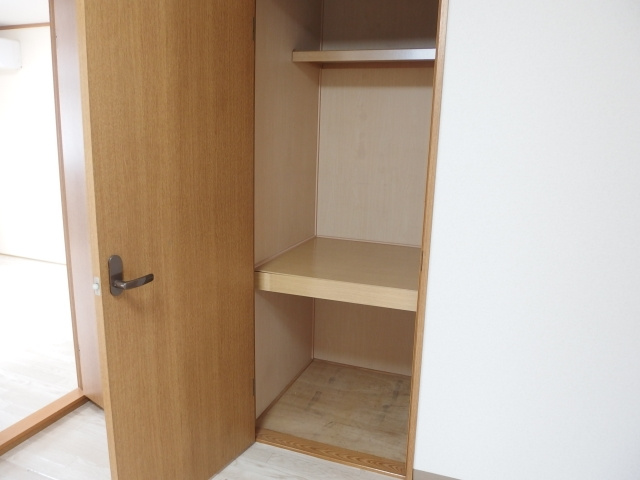新町ハイツの収納