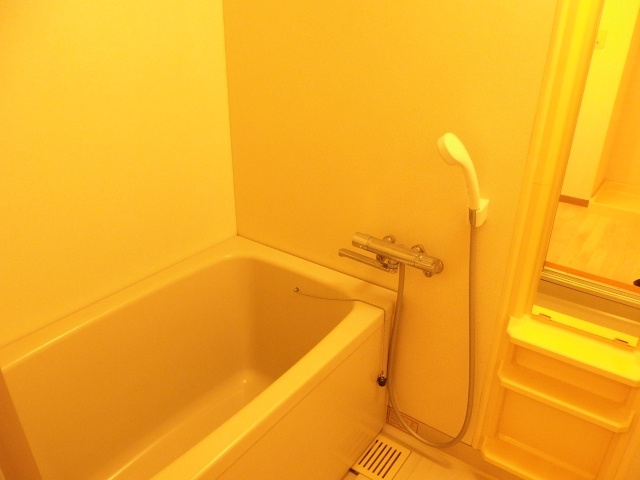 新町ハイツの浴室