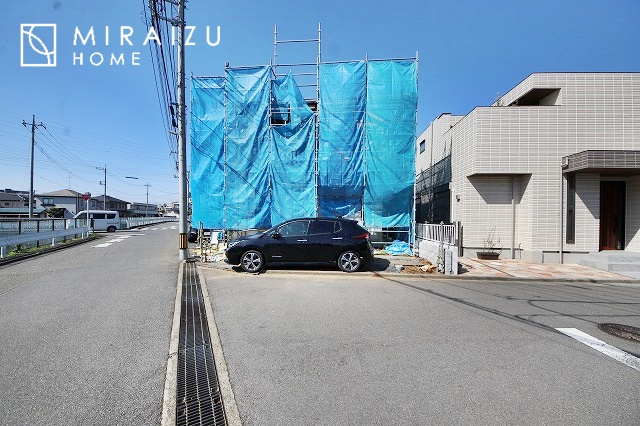 【周辺】 | 青く澄み渡った綺麗な空と、陽の光をたっぷりと受ける、そんな新築住宅で新生活をスタートしてみませんか？見学・ご相談等、ミライズホーム(株)までお気軽にご連絡下さい♪