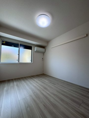 【洋室】 | Casa Hila | ※同タイプの別の部屋の写真です。