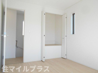 【洋室】 | 郡山市昭和1丁目新築一戸建て5棟 | 広々とした洋室です