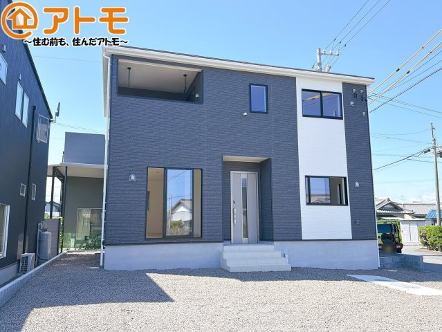 【外観】 | 焼津市飯淵第1　新築戸建　全1棟 | どっしりとした外観は安心感のあるマイホームを実感できますね♪