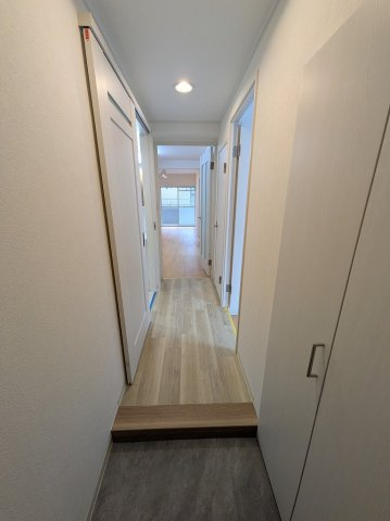 寿ゞやマンション北外山の玄関|きれいな玄関です
