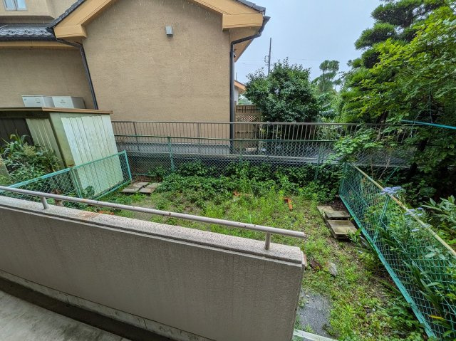 寿ゞやマンション北外山の庭|お庭でゆったりと過ごせます