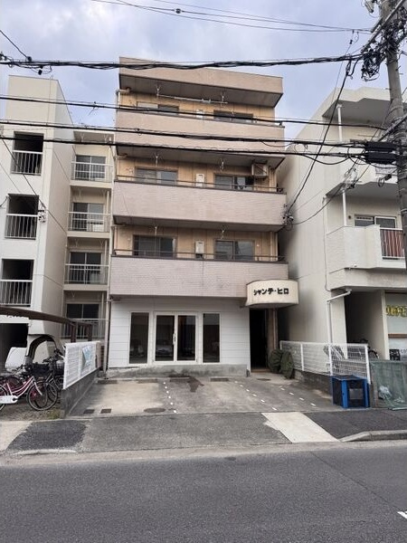 シャンテヒロ