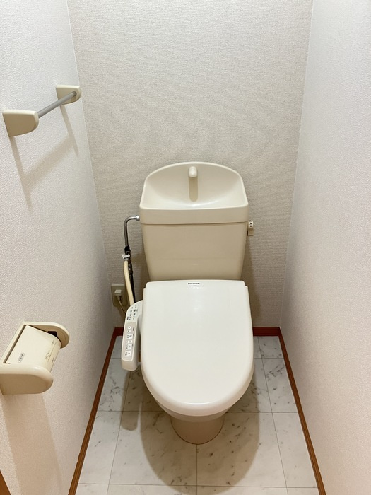 セジュール誉　A棟のトイレ