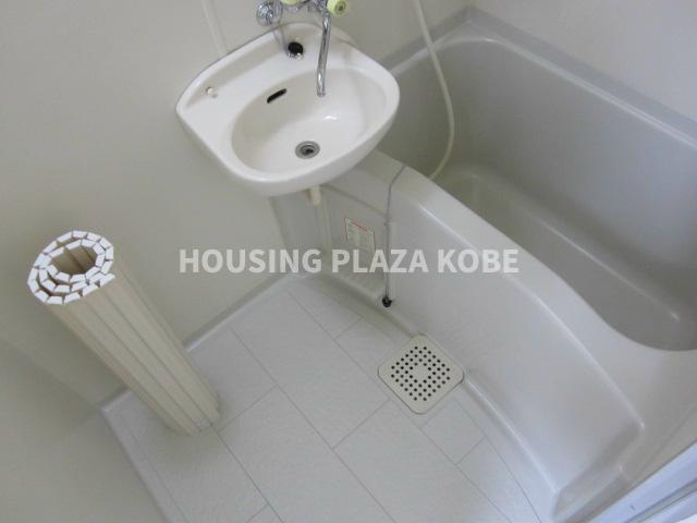 メゾンユムールの浴室