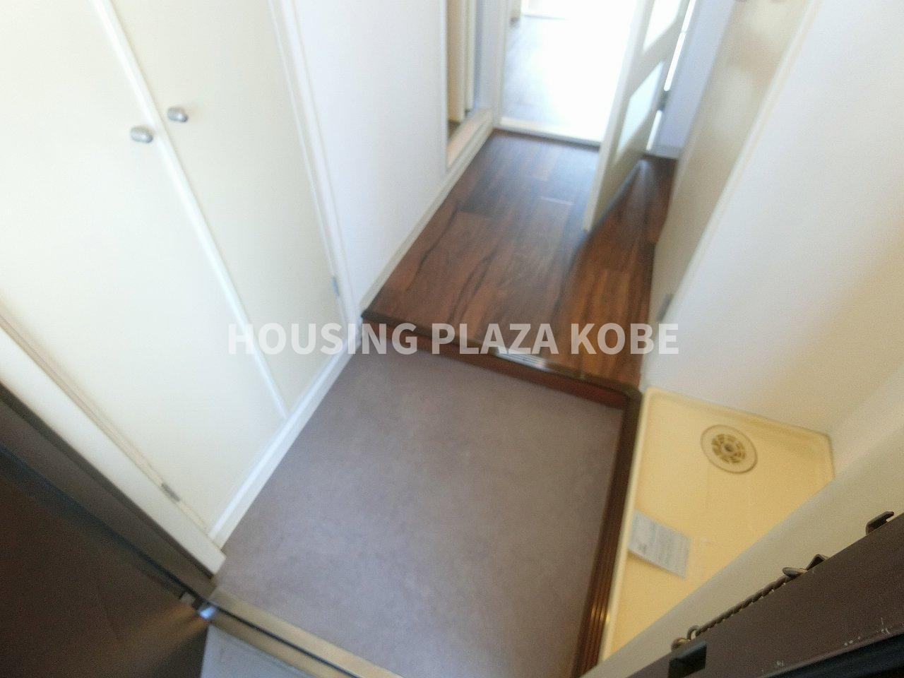 メゾンユムールの玄関