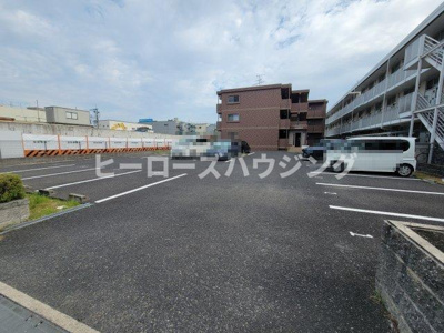 【駐車場】 | フローレス