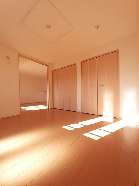 ＨｉＲｏの洋室|６帖の洋室です☆彡