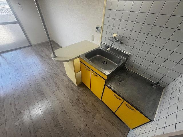 【キッチン】リエス長町南3丁目 