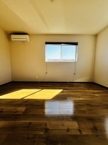 熊本市北区清水新地6丁目　中古戸建の洋室