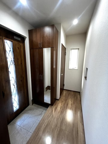 熊本市北区清水新地6丁目　中古戸建の玄関