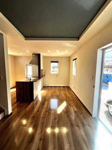 熊本市北区清水新地6丁目　中古戸建の居間・リビング