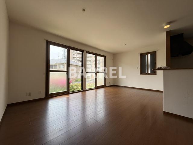 シャイアの居間・リビング