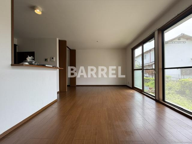 シャイアの居間・リビング