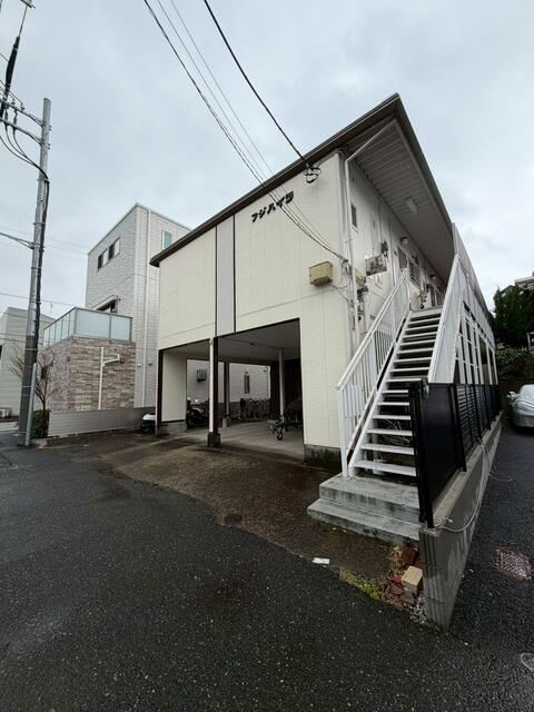 フジハイツの画像