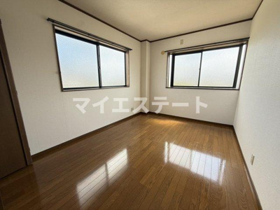 【居間・リビング】 | サン・ワインズマンション