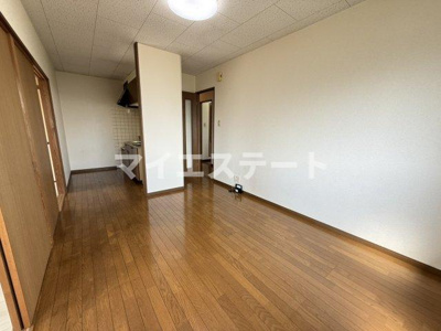 【居間・リビング】 | サン・ワインズマンション