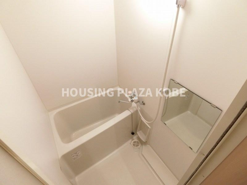 ルネ月見山の浴室