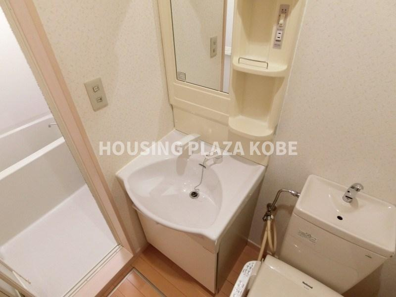 ルネ月見山の洗面所