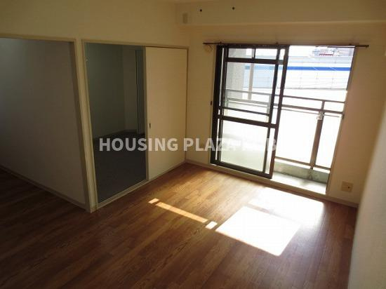 ハピネス東須磨の居間・リビング