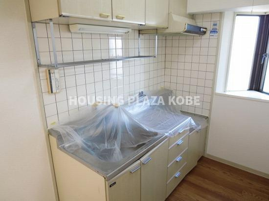 ハピネス東須磨のキッチン