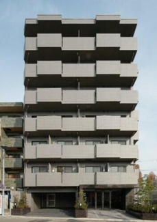 【外観】 | 鉄筋コンクリート造のがっちりとした建物。