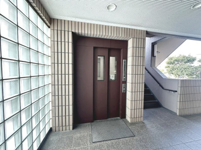  | アドリーム金剛