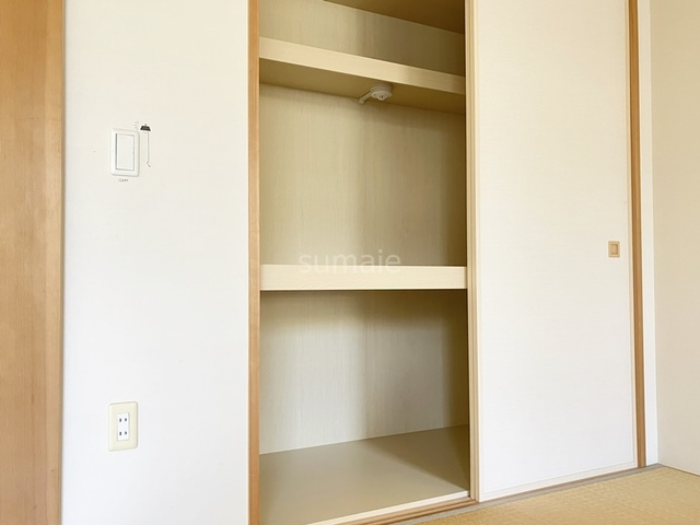 ベリスタ板橋浮間舟渡の収納|和室の押入です☆
