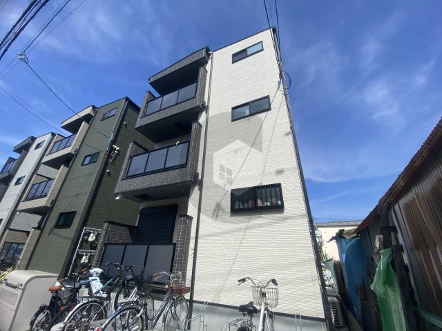東大阪市大蓮南５丁目のハイツの外観